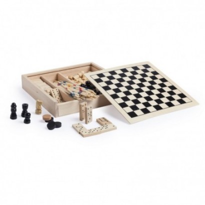  Set of games, chess,...